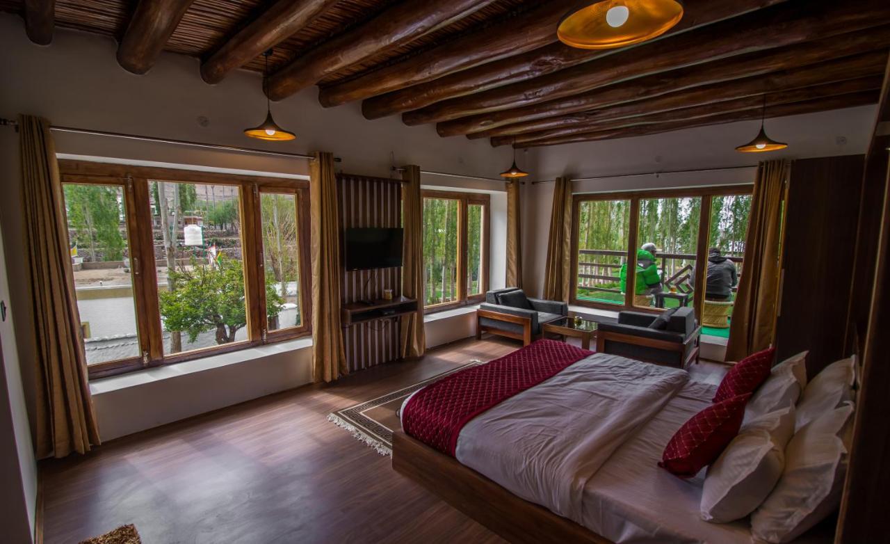 Tongspon Inn Leh Ngoại thất bức ảnh