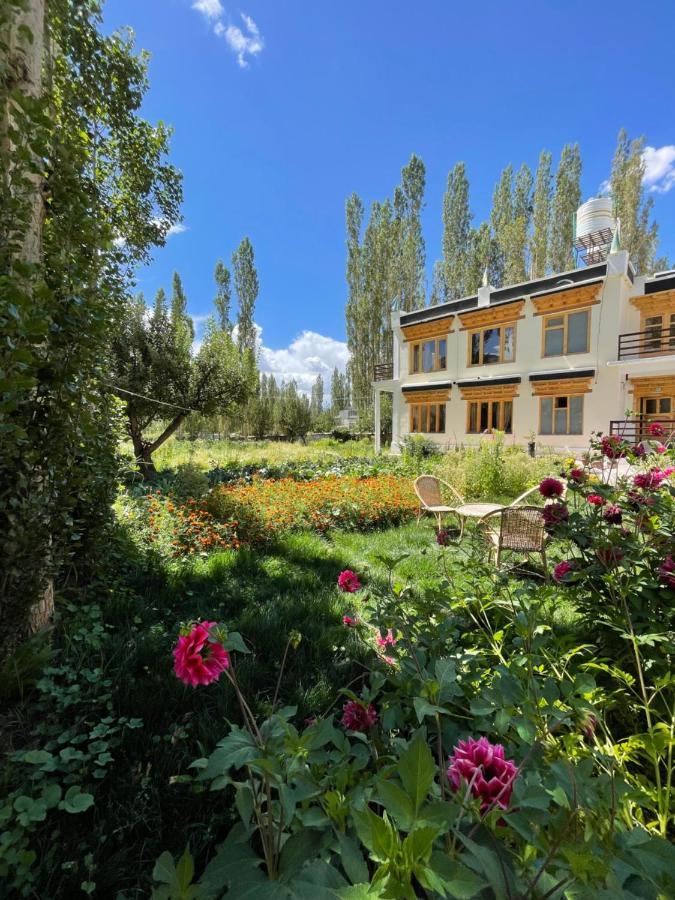 Tongspon Inn Leh Ngoại thất bức ảnh